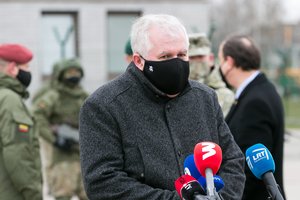 Lietuvos kariuomenės technikos parką papildys naudoti visureigiai iš Nyderlandų