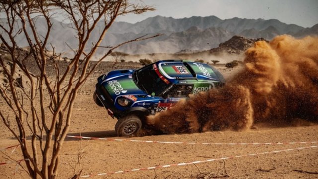 Po naujų metų prasidėsiančiose Dakaro ralio lenktynėse varžysis rekordinis lietuvių ekipažų kiekis