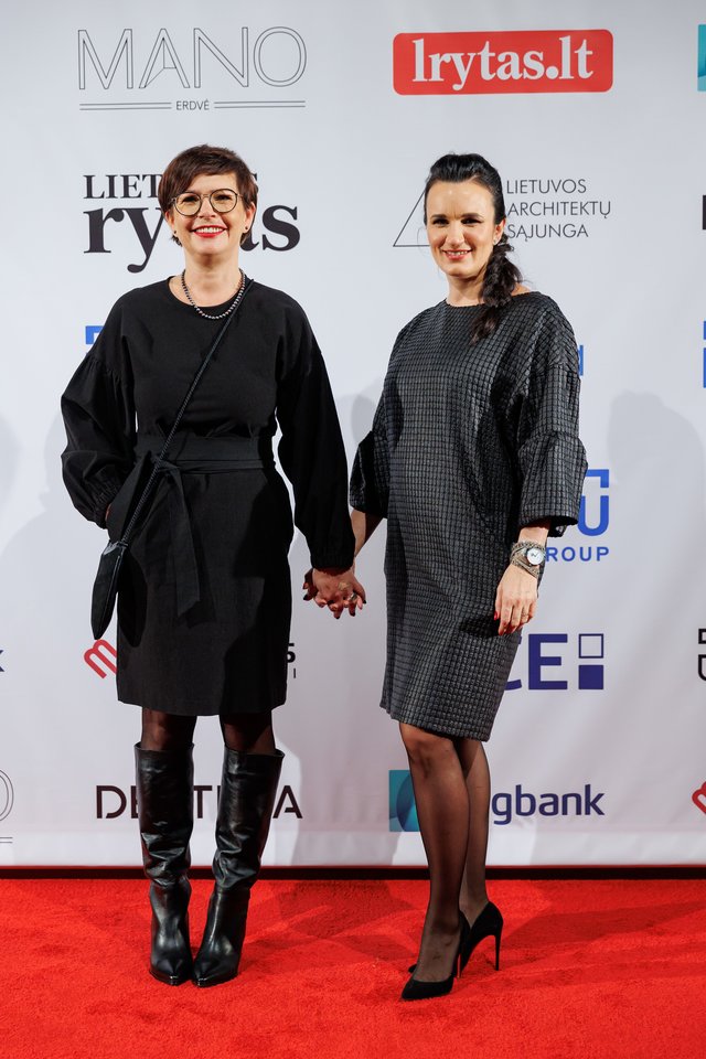 Projekto „Mano erdvė“ kūrybinės dalies vadovė Inga Junčienė ir „Lietuvos ryto“ generalinio direktoriaus pavaduotoja komercijai Ieva Martusevičienė.<br> T.Bauro nuotr.