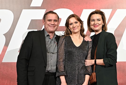 ​Kęstutis Jakštas apie dukters vaidmenį filme „Bėgikė“: „Esu bjaurus kritikas ir ji tai žino“