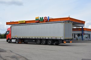 Laimėjusi aukcioną pateko į kebeknę – degalinių plėtrą planavusi „Emsi“ kovoja su vėjo malūnais