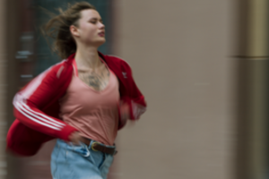 Andriaus Blaževičiaus „Bėgikė“ – geriausias Baltijos šalių filmas Talino kino festivalyje