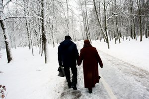 Praleidusiems pensijos pradžią žadama kompensuoti metų išmokas