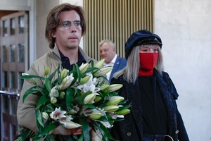 Maksimas Galkinas ir Ala Pugačiova atsisveikino su mirusiu bičiuliu