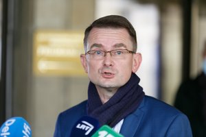 A. Dulkys LSDP frakcijos abejonių dėl sveikatos sistemos reformos neišsklaidė: atsakymų į konkrečius klausimus nėra