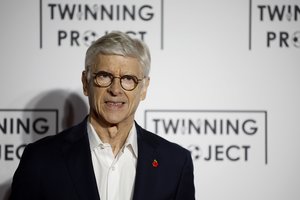 Arsene'as Wengeras gali grįžti į „Arsenal“, bet ne kaip treneris