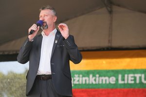 Šeimų sąjūdžio lyderis R. Grinevičius prabilo apie pokalbius su Prezidentūra: rengs naują protestą ar bado streiką