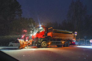 Tarnybos ruošiasi artėjančiam snygiui: daugiausia sniego privers nuo vidurnakčio