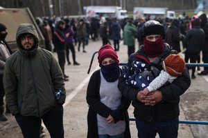 Įvertino, kada A. Lukašenkos hibridinė ataka gali išsikvėpti: jau ieškoma atsitraukimo galimybių