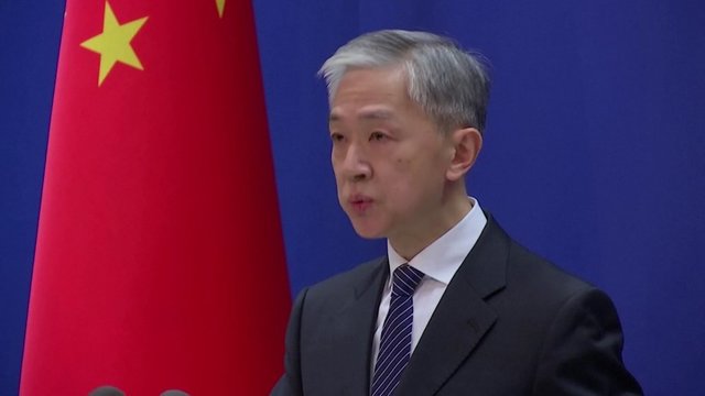 Pekinas iškvietė Japonijos ambasadorių dėl ekspremjero pasisakymų Taivano klausimu
