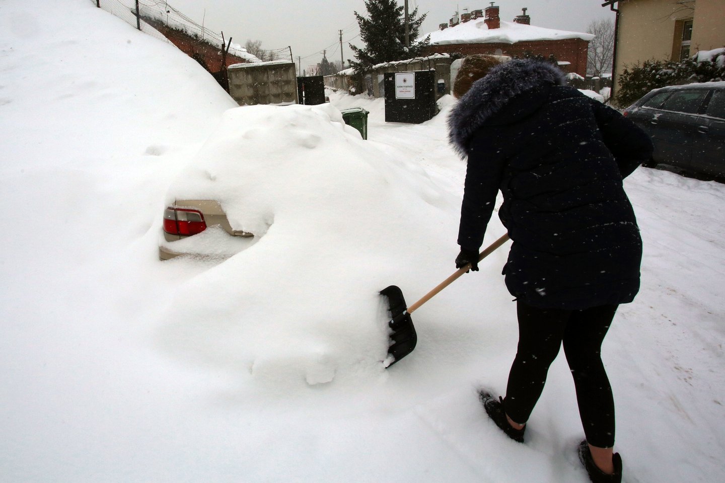 Pasirodo, automobilį gali pavogti ir.... sniegas!<br>M.Patašiaus asociatyvi nuotr.