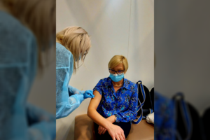  J. Šiugždinienė pasiskiepijo sustiprinančiąja doze nuo koronaviruso