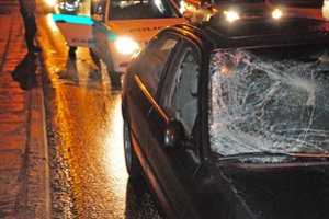 Apie tai vairuotojai žiemą niekada nepagalvoja: nelaimė kelyje, per kurią nukentėjo du žmonės