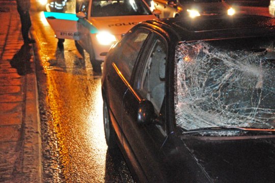 Apie tai vairuotojai žiemą niekada nepagalvoja: nelaimė kelyje, per kurią nukentėjo du žmonės