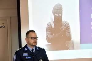 Suomijoje sulaikyti penki ultradešinieji ekstremistai, įtariami išpuolio planavimu