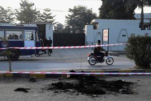 Po darbuotojo iš Šri Lankos linčo už šventvagystę Pakistane vykdomi areštai