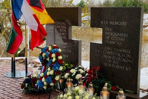 Karaliaus Vilhelmo kanalą kasusių prancūzų neužmiršo – paminklą perkėlė į kitą vietą