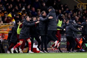 Drama „Premier“ lygoje: „Liverpool“ pergalę išplėšė tik per pridėtą laiką