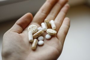 VMVT: turgavietėse vis dar pasitaiko nelegalios prekybos maisto papildais