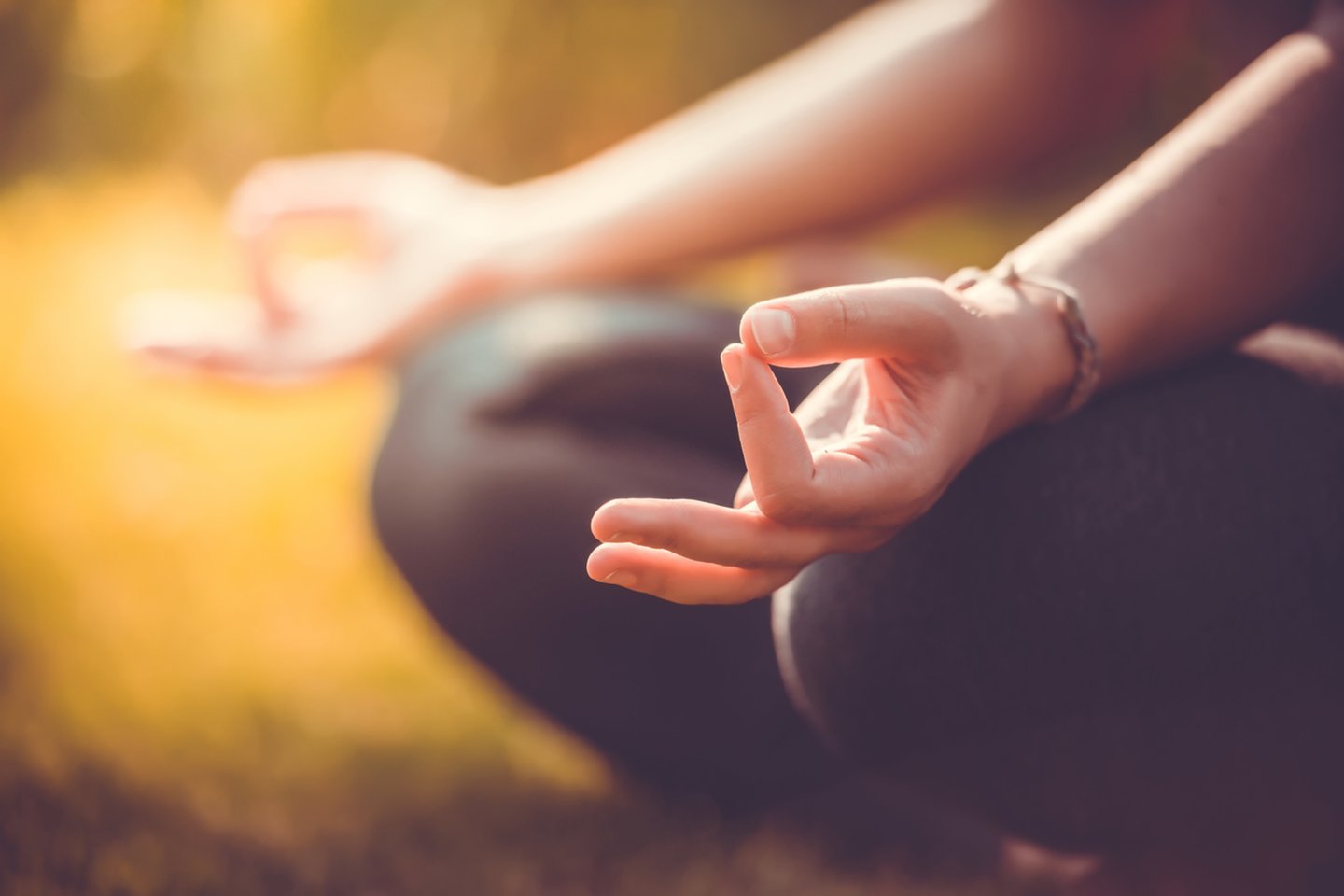  Psichologas Julius Neverauskas patvirtina, kad visos išdėstytos nusiraminimo ir susikaupimo arba meditacinės praktikos yra labai paveikios ir veiksmingos.<br>123rf nuotr.