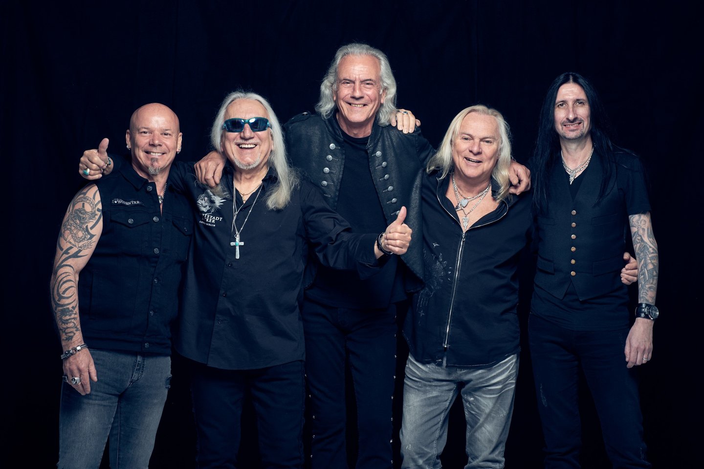 „Uriah Heep“ jubiliejinį koncertą suregs Vilniuje.  