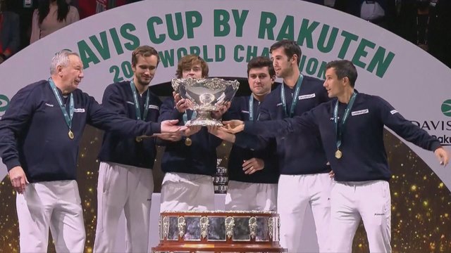 Rusijos tenisininkų komanda triumfavo Daviso taurės turnyre: pergalę iškovoti užtruko 15 metų