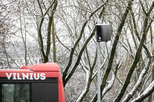 Sostinės gatvėse atsirado nauji matuokliai: skelbia, kuriose vietose matuos ir greitį, ir kitus pažeidimus