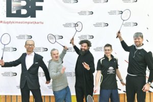 Badmintono federacija sportininkus ugdys ir mokyklose – kūno kultūros mokytojai taps treneriais