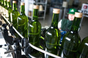 Seimo komitetas kol kas nerado sprendimo dėl stipriųjų gėrimų prekybos laiko