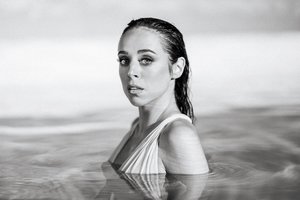 Kristina Radžiukynaitė-KaYra pristato jautriausią savo kūrinį „Pamiršai“