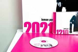 Melomanams patiks: šios dienos data — lietuviškos muzikos albumų viršeliuose