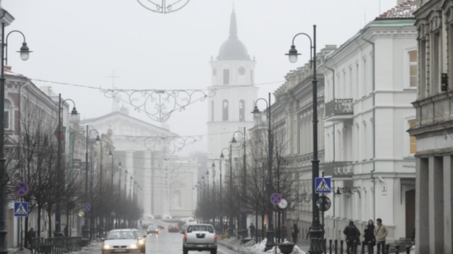 Sinoptikai apie savaitgalio orus: dangus bus apniukęs, visoje šalyje numatomi krituliai