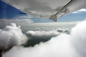 Pirmojo JAV astronauto duktė pakils į kosmosą „Blue Origin“ raketa