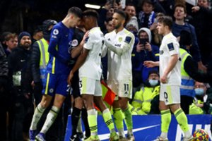 Anglijos čempionato lyderiai taškų nebarsto – „Chelsea“ tris taškus išplėšė paskutinę mačo minutę