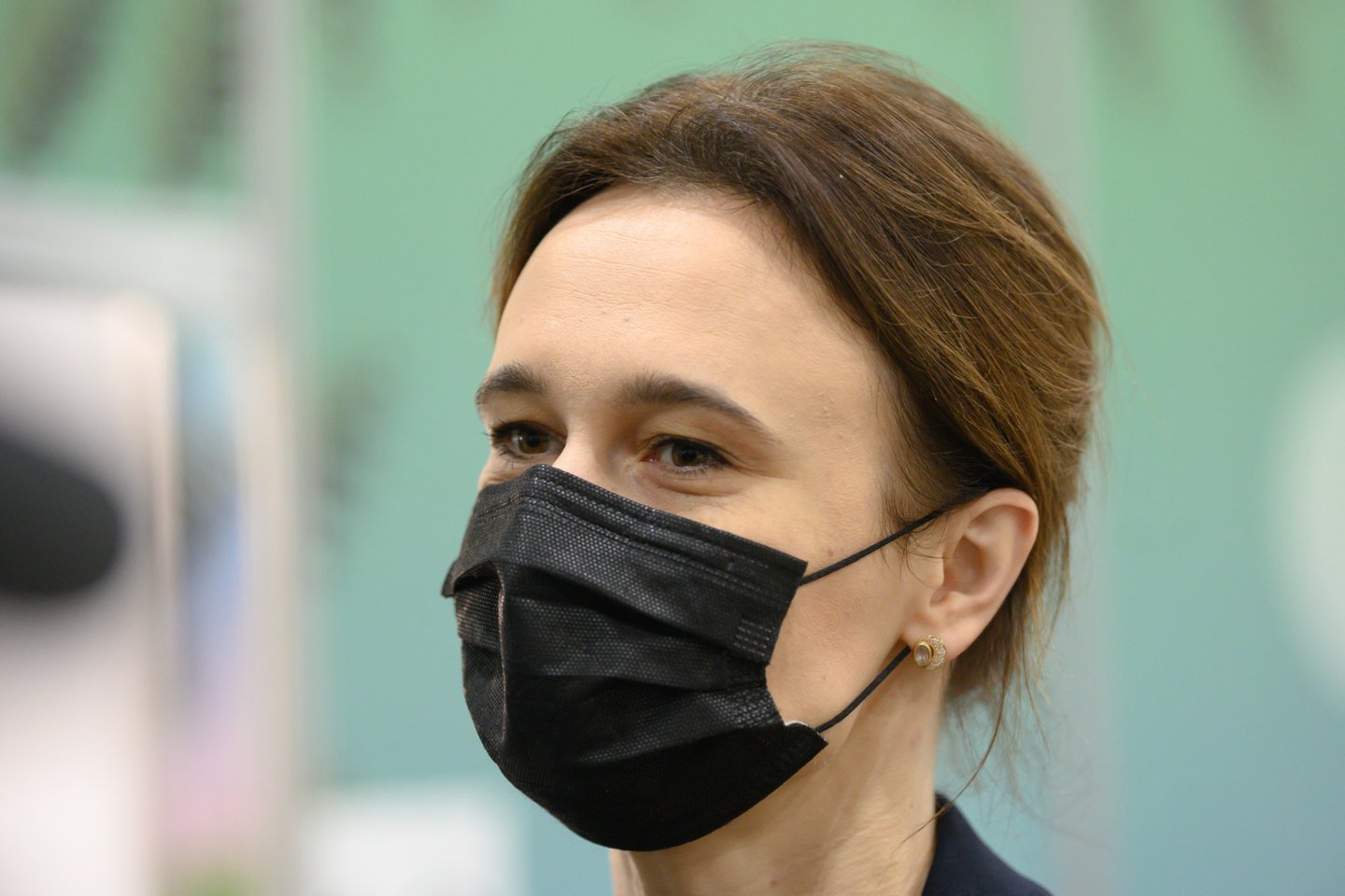 V.Čmilytė-Nielsen skiepijasi trečiąja doze nuo COVID-19.