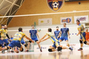 Į tinklinio Didžiosios taurės finalą pateko „Amber-Arlanga“ ir įspūdingą dramą laimėjusi „Sūduva“