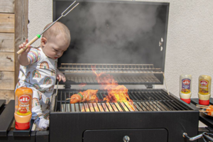 Tėčio sugalvota fotosesija šiurpina mamas: nuotraukos gąsdina realistiškumu