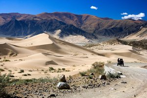 Kas pirmasis užlipo ant „pasaulio stogo“? Tai galėjo būti ir ne Homo sapiens