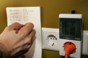 Šv. Kalėdos gali tapti nauja pradžia taupyti: išmokite patys ir išmokykite šeimos narius