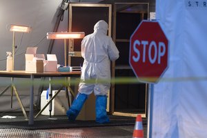 Epidemiologai įvertino viruso protrūkių situaciją: tai blogėja, tai gerėja