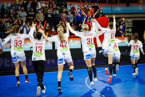 Danijos ir Ispanijos rankininkės – jau arti medalių: pateko į pasaulio pirmenybių pusfinalį