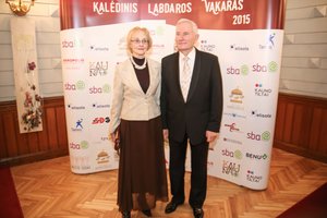 Buvusį Seimo narį Arimantą Dumčių su žmona suvedė tragiški likimo įvykiai