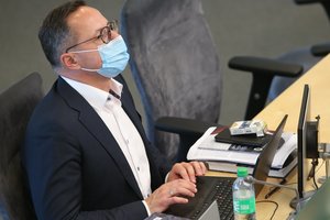 Ž. Pavilionis vis dar nesirodo Seime: prisiskambinti nepavyksta net frakcijos kolegoms