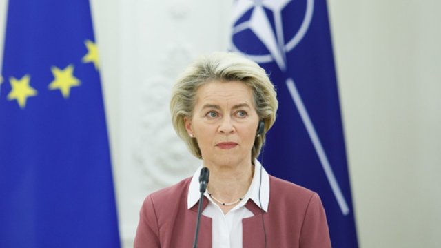 ES įspėja Rusiją – žada paramą skeptiškai nusiteikusiai Ukrainai