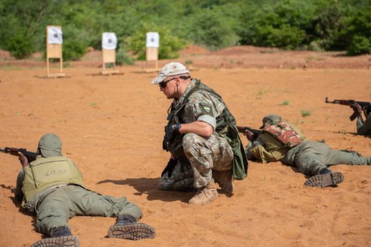 Seimas priėmė sprendimą dėl karinių vienetų išvykimo į tarptautines operacijas 2022-2023 metais