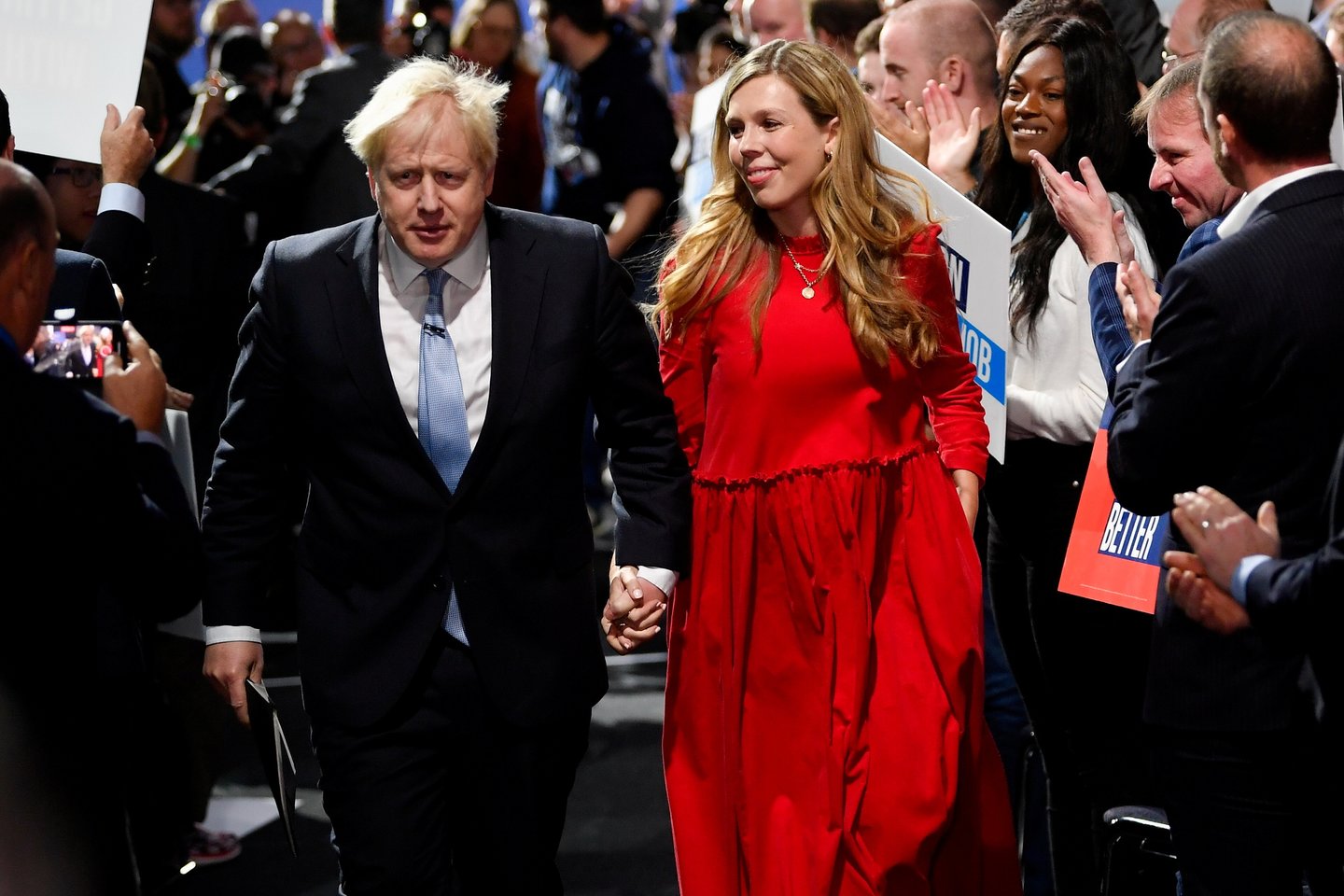 Borisas Johnsonas ir jo žmona Carrie.<br>Reuters/Scanpix nuotr.