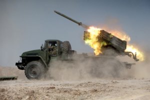 Grasindamas Izraeliui, Iranas surengė pratybas netoli branduolinės jėgainės