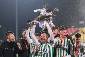 Į A lygos duris beldžiasi net 12 futbolo klubų