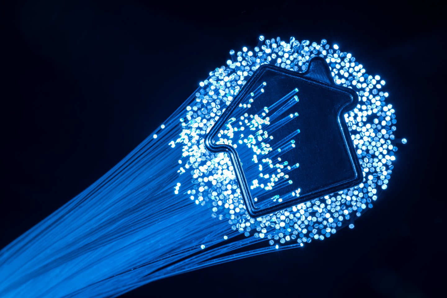 Žemės ūkio ir Susisiekimo ministerijos kartu su VšĮ „Plačiajuostis internetas“ parengė naują infrastruktūros plėtros kaimo vietovėse projektą „Itin spartaus ryšio infrastruktūra“. Europos Komisija skyrė ir jam reikalingą finansavimą.