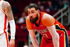 „Pelicans“ liko be lyderio: J. Valančiūnas kurį laiką negalės padėti savo komandai